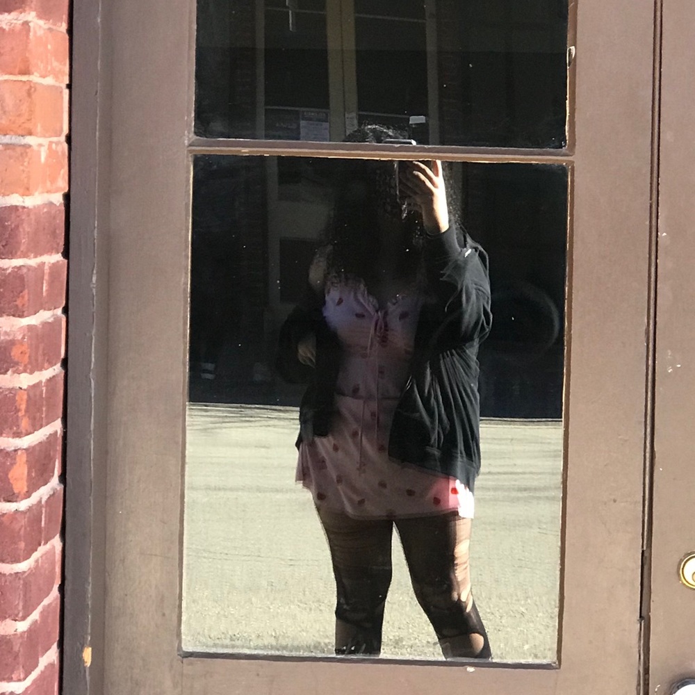Meet your Posher, Alexia